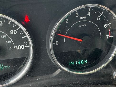 Used 2012 Jeep Wrangler Unlimited Sport image 2