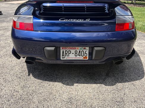 Used 2001 Porsche 911 Carrera 4 AWD/4WD image 16