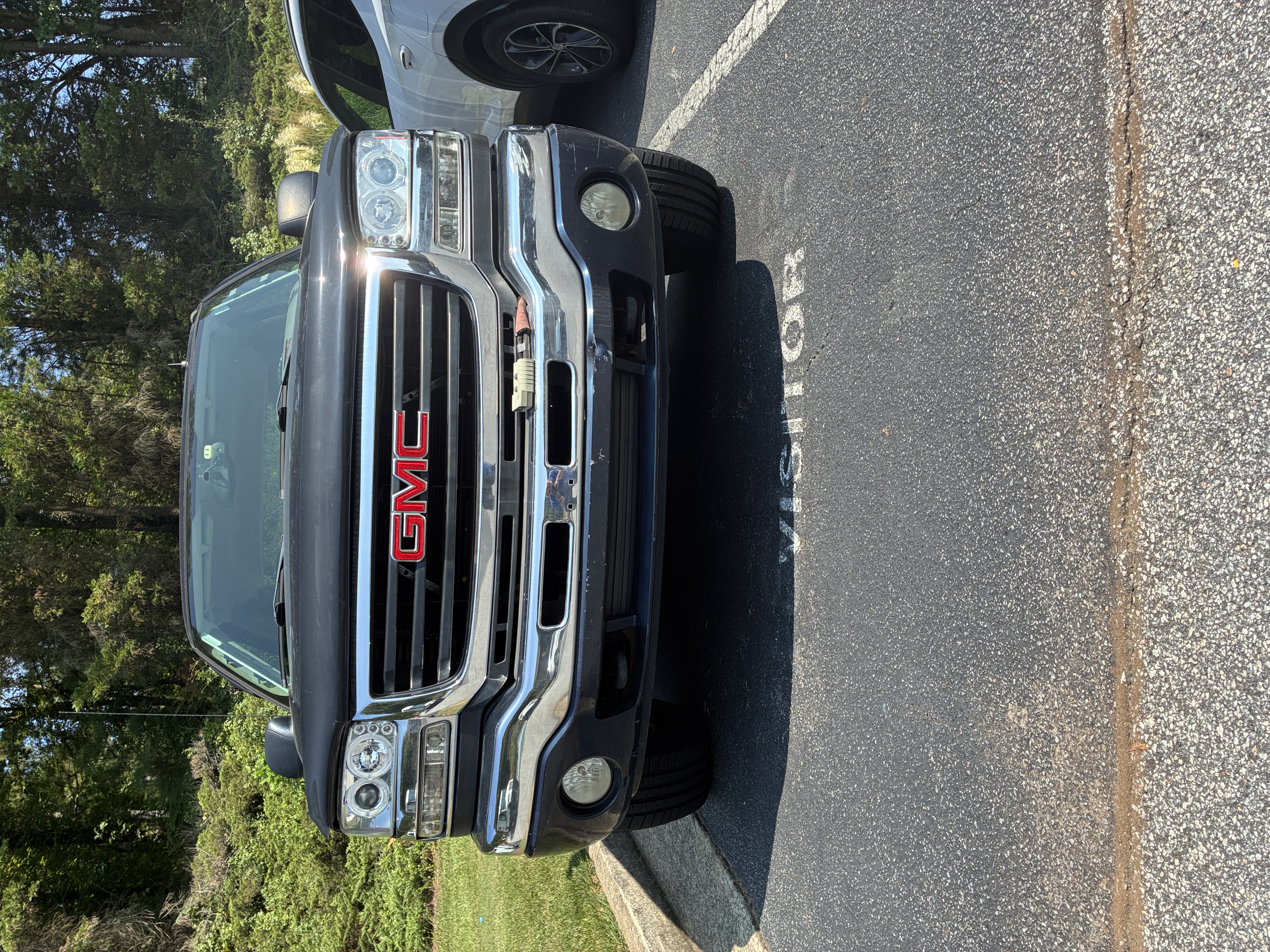 Used 2006 GMC Sierra 2500 SLT w/ Heavy-Duty Power Package RWD image 10