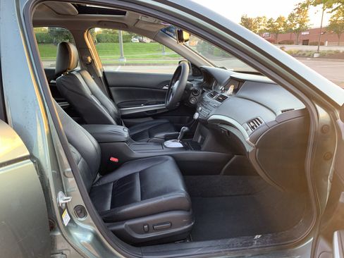 Used 2009 Honda Accord EX-L image 6