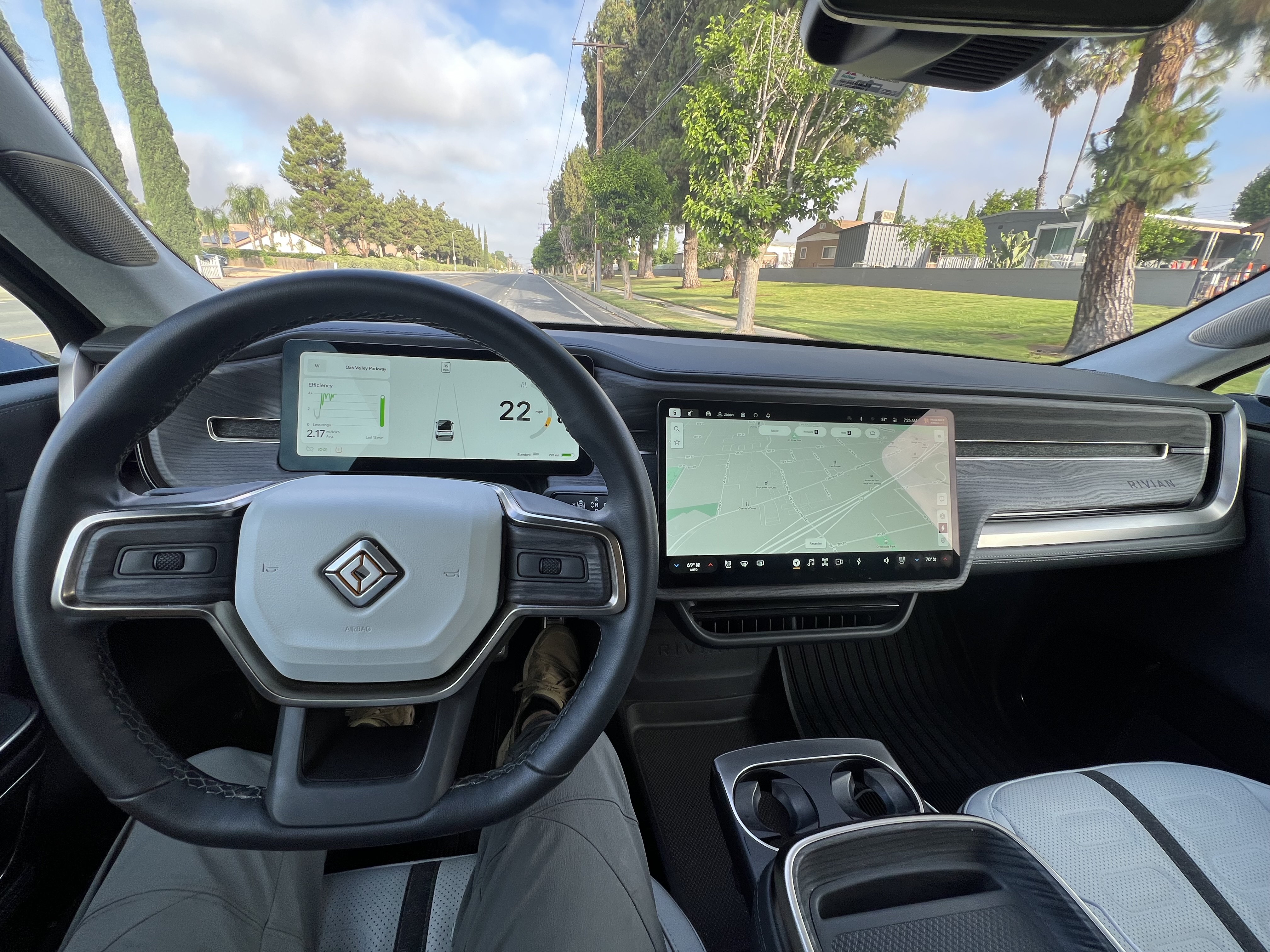 Used 2023 Rivian R1S Adventure Quad AWD/4WD image 16