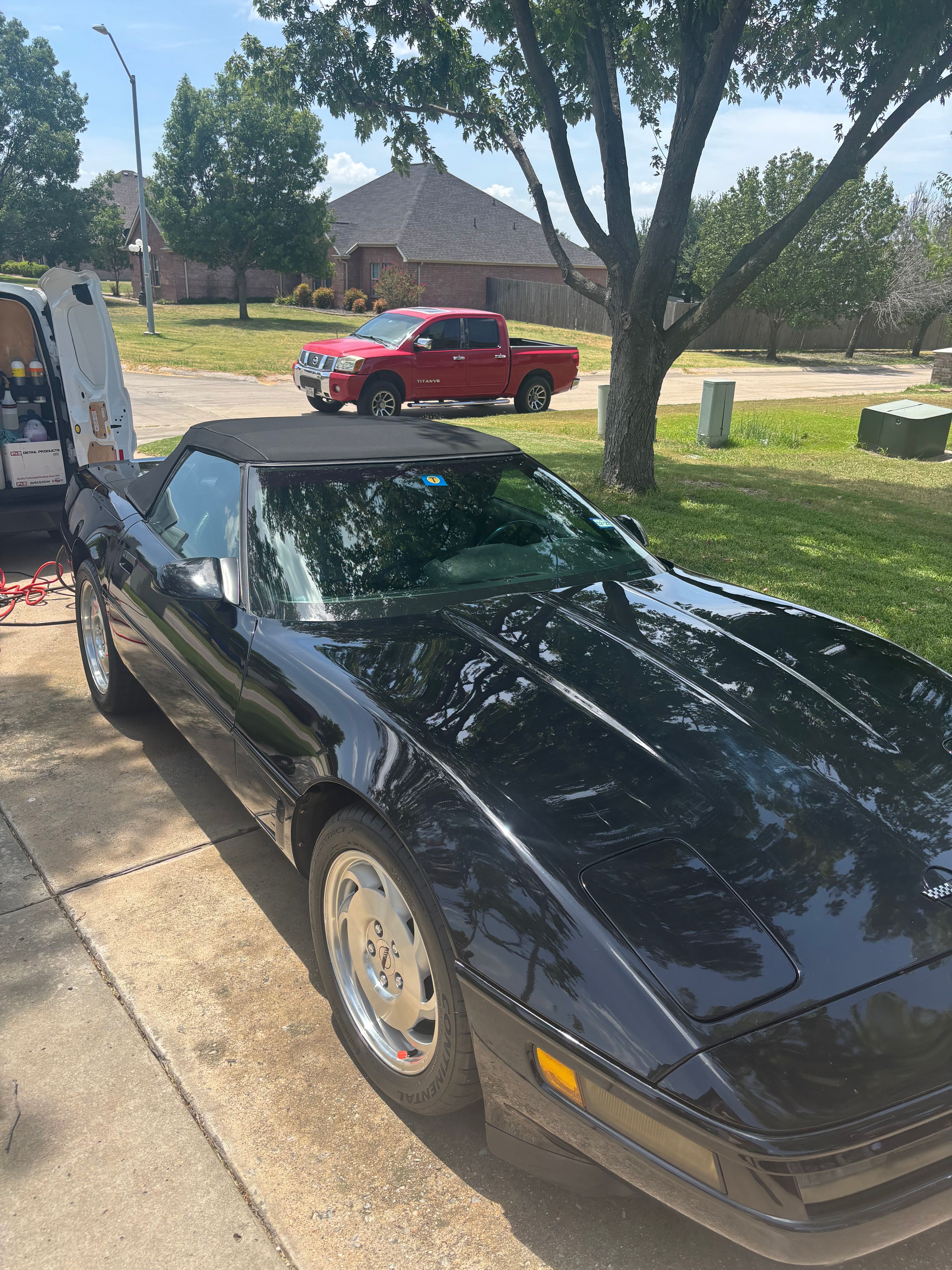 Used 1996 Chevrolet Corvette Convertible RWD image 9