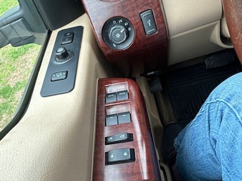 Used 2013 Ford F250 King Ranch image 22