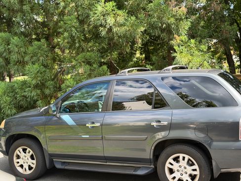 Used 2004 Acura MDX Touring AWD/4WD image 1