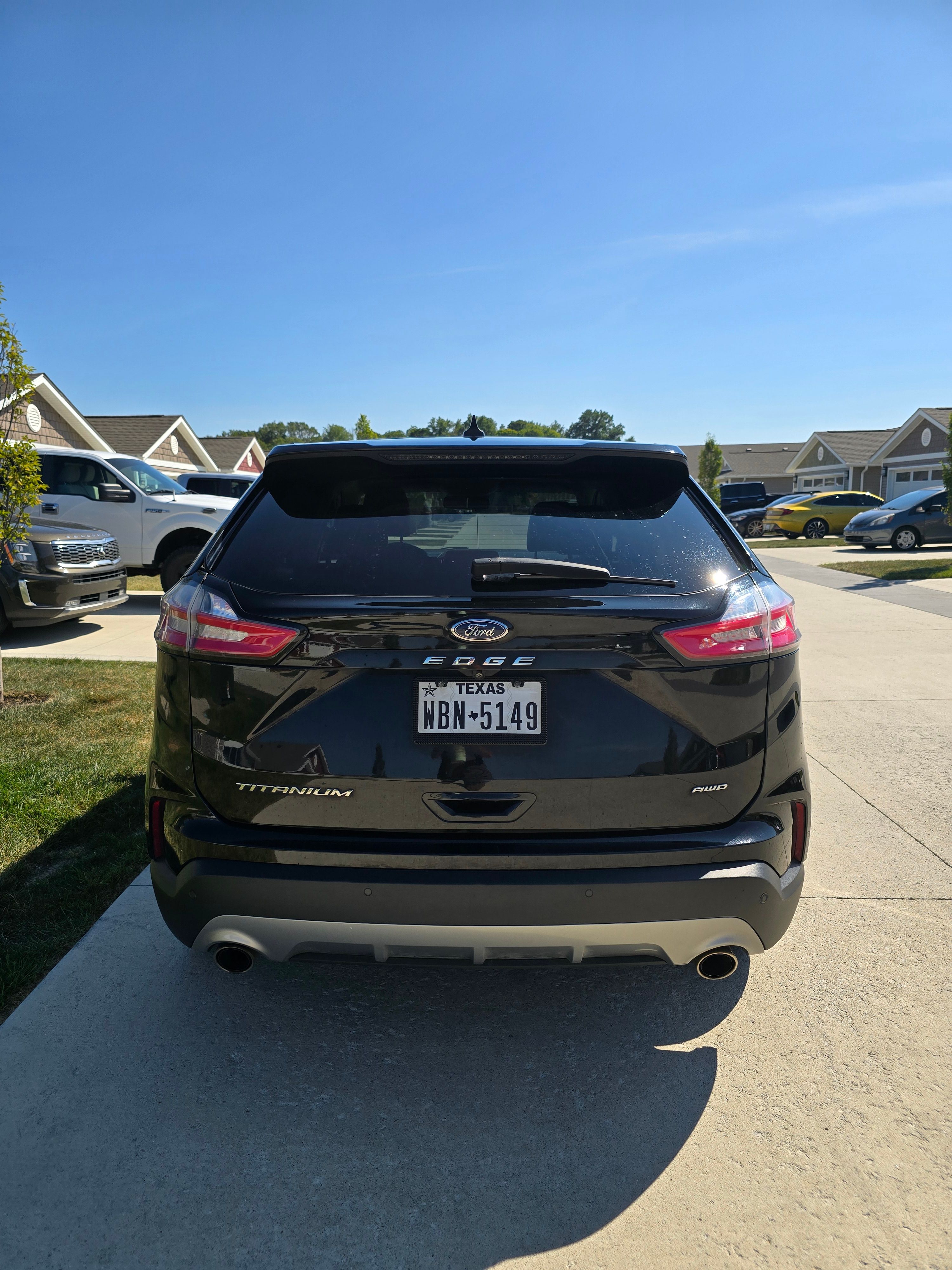 Used 2022 Ford Edge Titanium AWD/4WD image 8