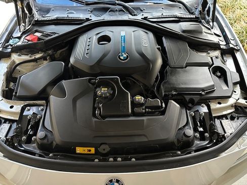 Used 2018 BMW 330e image 9