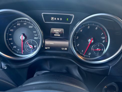 Used 2017 Mercedes-Benz G 550 image 24