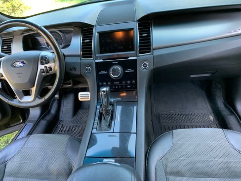 Used 2014 Ford Taurus SHO w/ Equipment Group 401A image 17