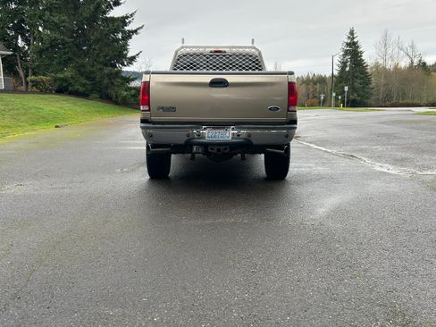 Used 2003 Ford F350 Lariat image 9