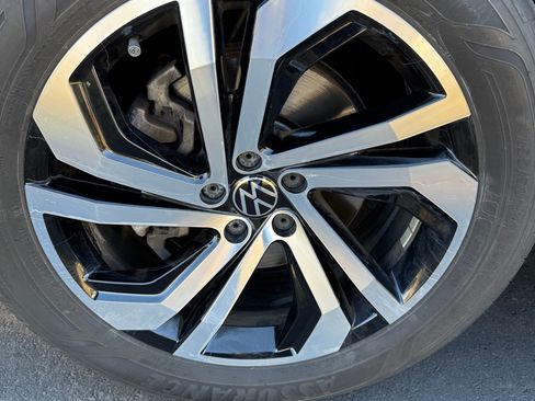 Used 2019 Volkswagen Atlas SE image 27