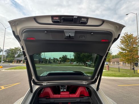 Used 2023 Porsche Panamera image 18