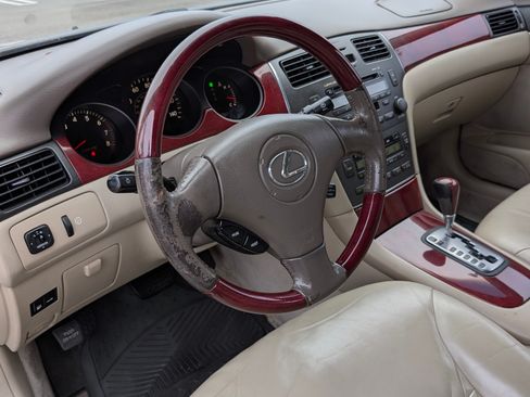 Used 2003 Lexus ES 330 image 12