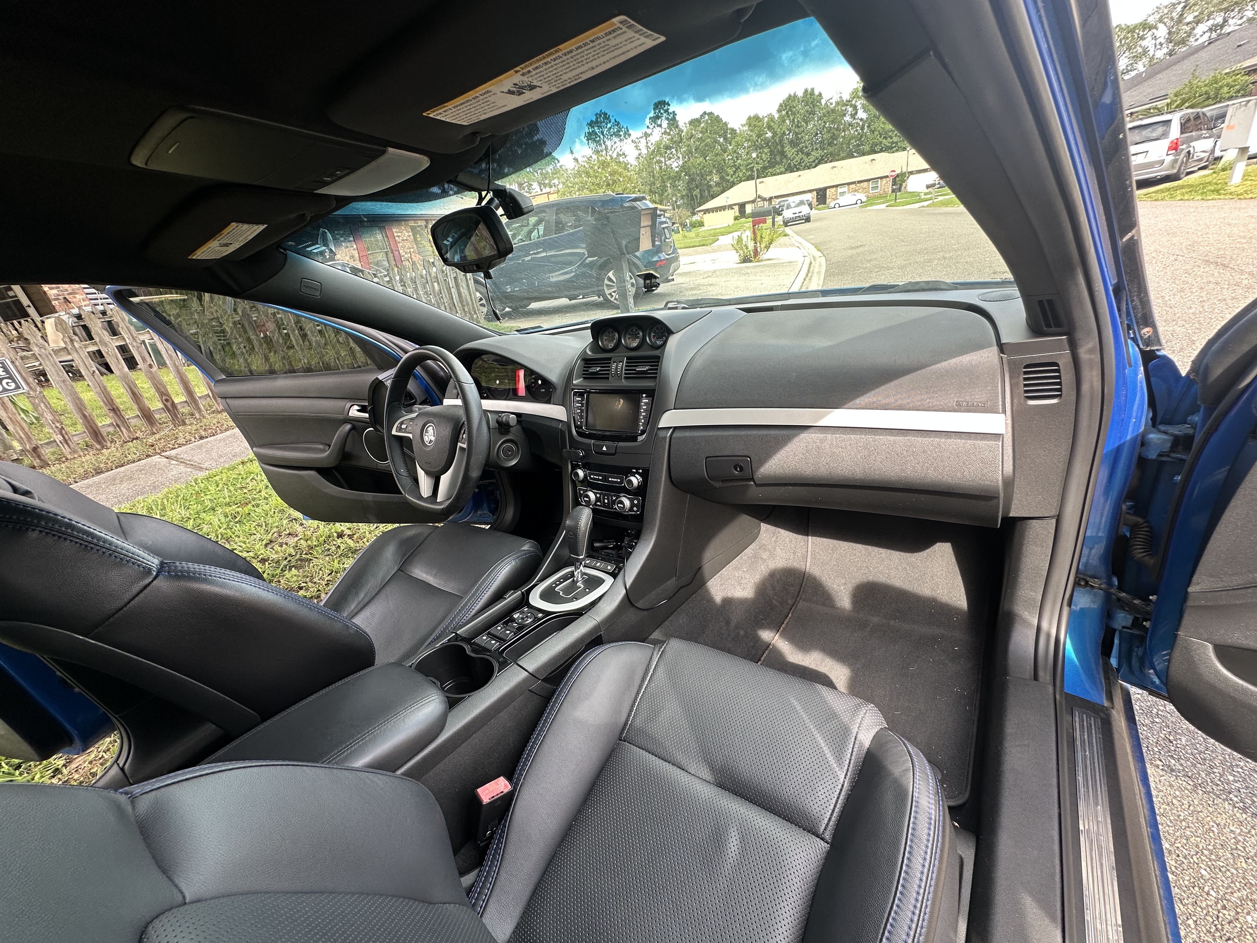 Used 2009 Pontiac G8 GT w/ Premium Package RWD image 20