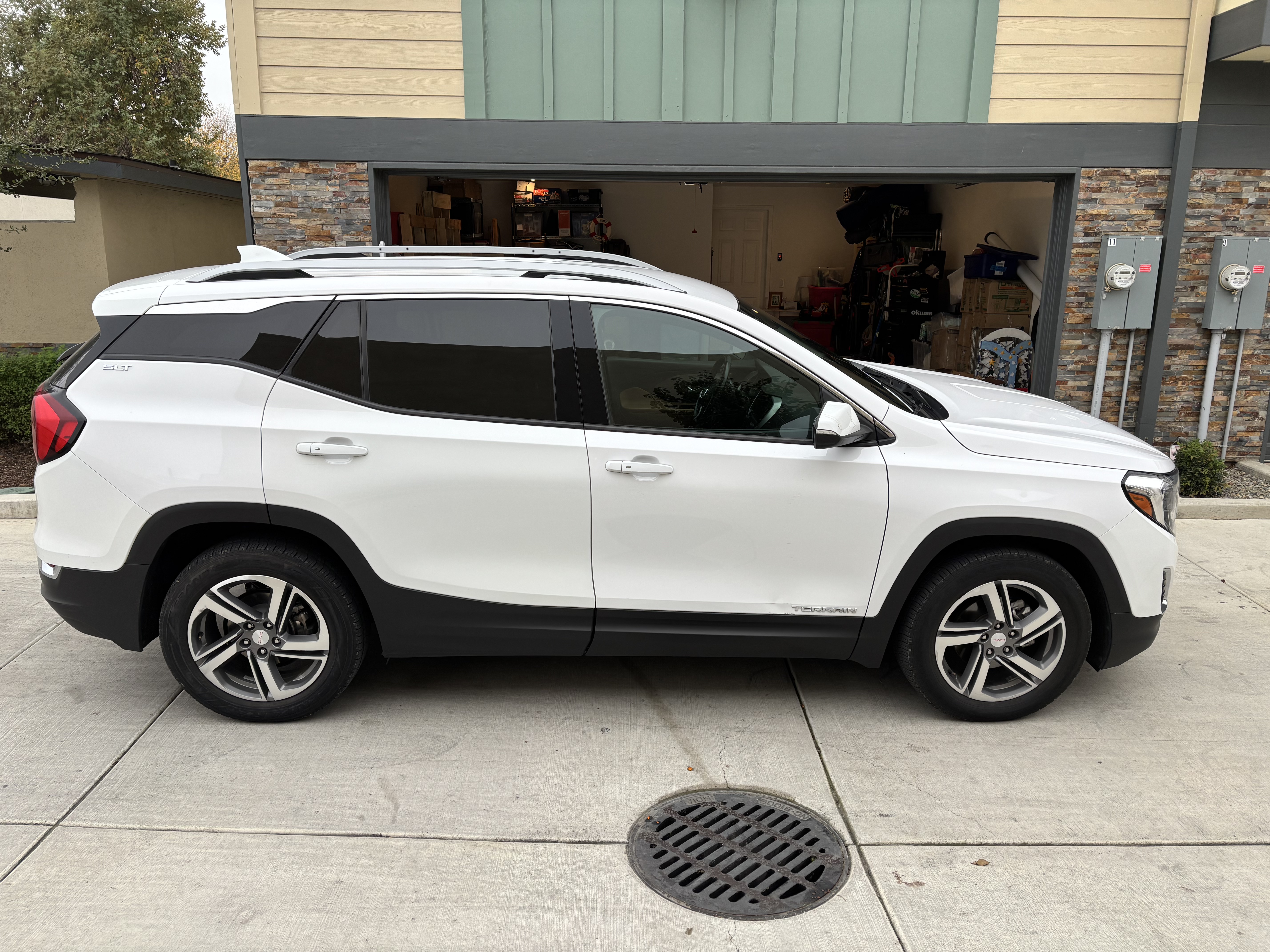 Used 2021 GMC Terrain SLT FWD image 6