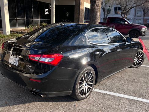 Used 2017 Maserati Ghibli S RWD image 4