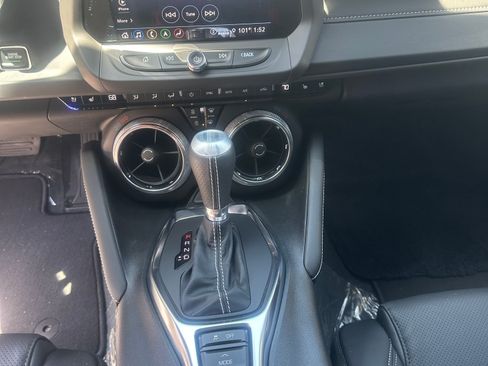 Used 2023 Chevrolet Camaro SS RWD image 13