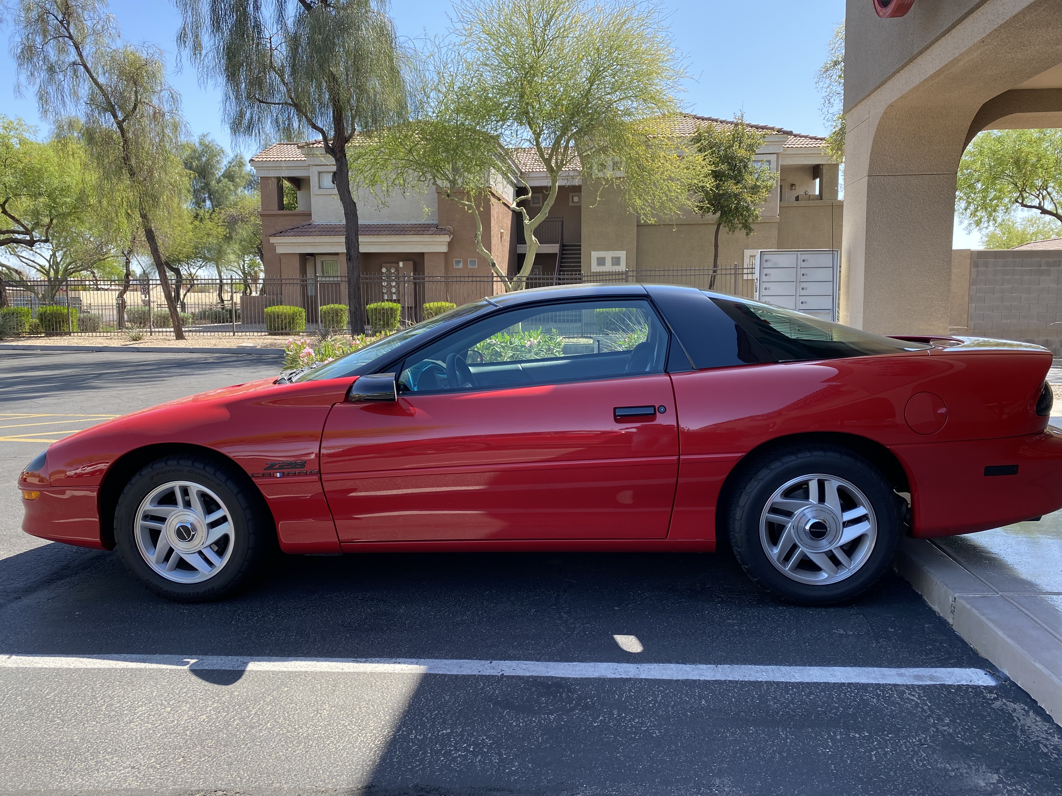 Used 1993 Chevrolet Camaro Z28 RWD image 5