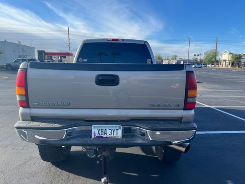 Used 2002 Chevrolet Silverado 2500 4x4 Crew Cab image 9