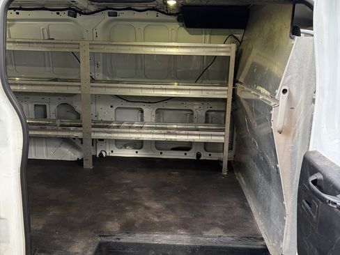 Used 2017 Ford Transit 150 130 Low Roof RWD image 12