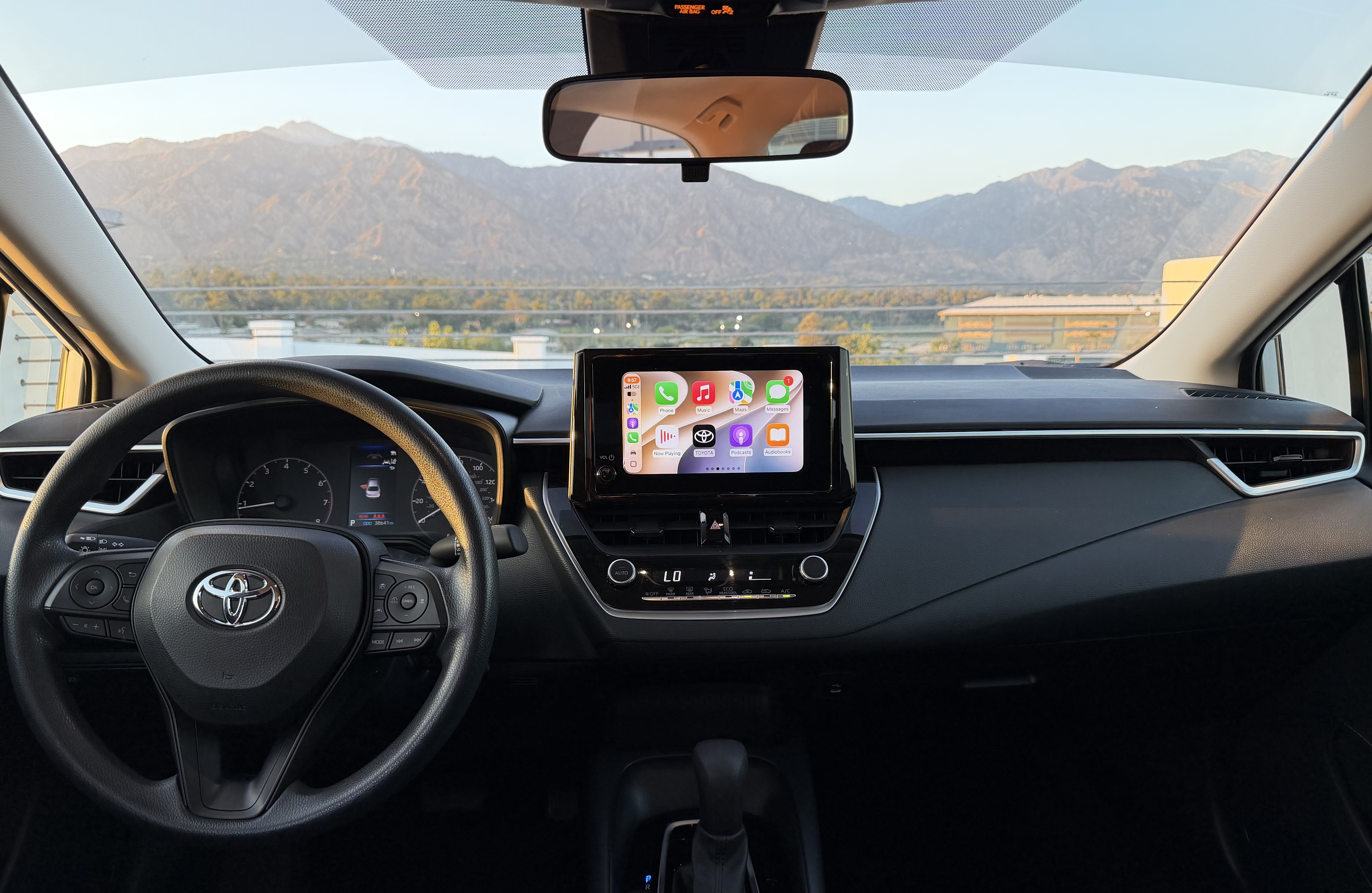 Used 2023 Toyota Corolla LE FWD image 10