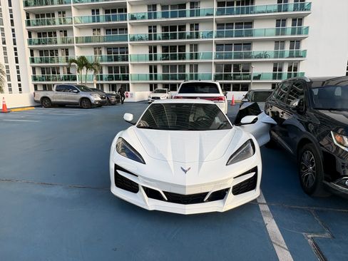 Used 2024 Chevrolet Corvette E-Ray w/ ZER Performance Package AWD/4WD image 6