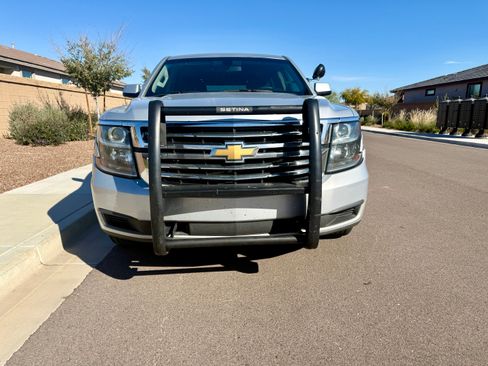 Used 2020 Chevrolet Tahoe 2WD w/ Remote Keyless Entry Package image 5