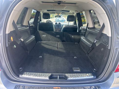 Used 2012 Mercedes-Benz GL 450 4MATIC image 25