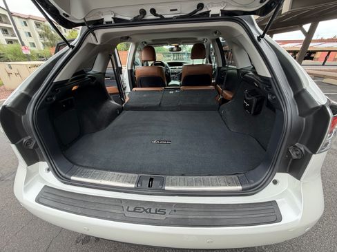 Used 2013 Lexus RX 450h FWD w/ Navigation Pkg image 28