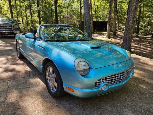 Used 2002 Ford Thunderbird RWD image 6