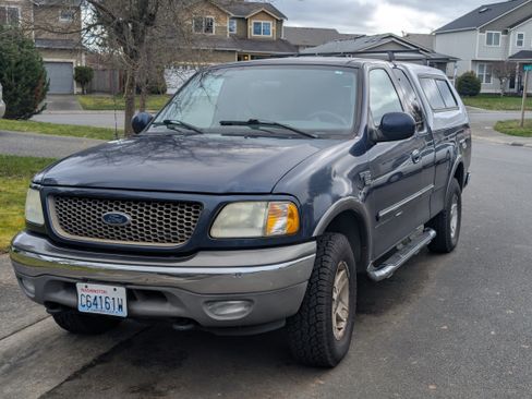 Used 2003 Ford F150 XLT image 4