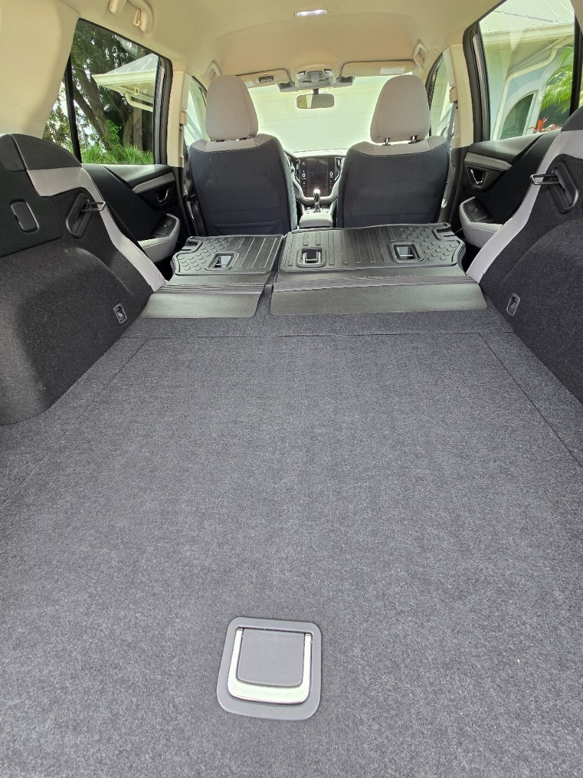Used 2025 Subaru Outback Premium AWD/4WD image 18