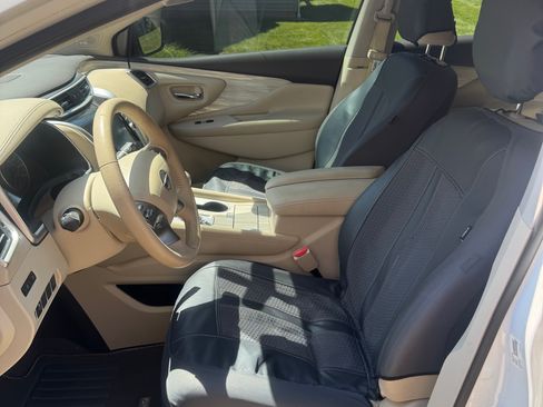 Used 2016 Nissan Murano SV w/ Premium Package AWD/4WD image 6