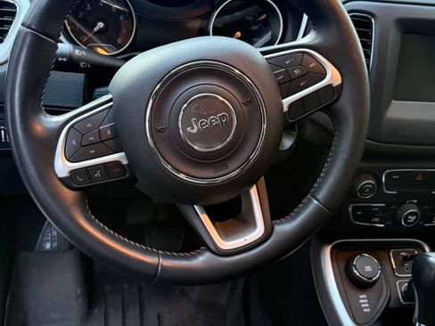 Used 2019 Jeep Compass Latitude w/ Popular Equipment Group image 22