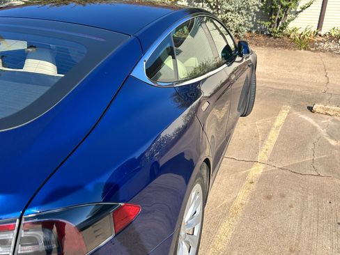 Used 2017 Tesla Model S 75D image 6