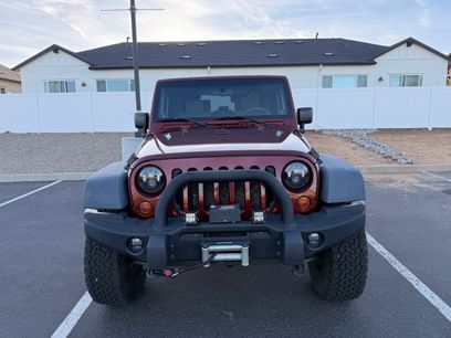 Used 2009 Jeep Wrangler Rubicon w/ Dual Top Group