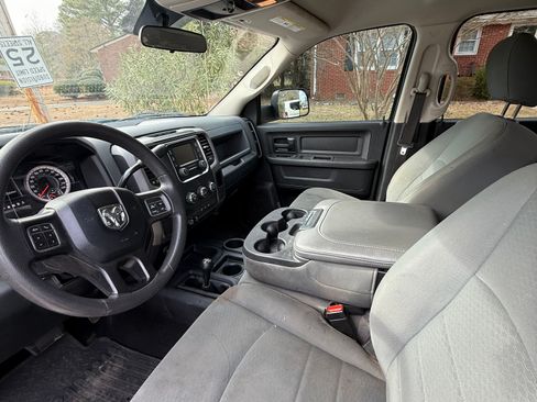 Used 2018 RAM 3500 Tradesman w/ Chrome Appearance Group image 2