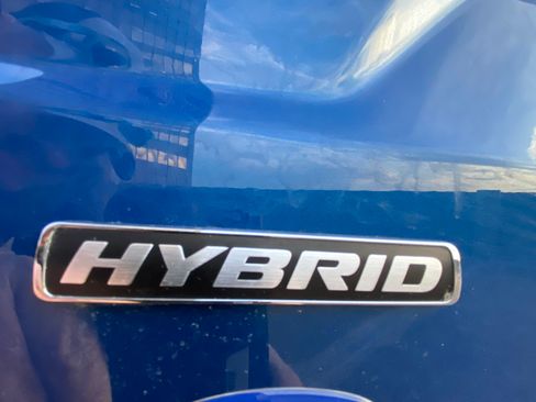 Used 2023 Ford Maverick Lariat w/ Lariat Luxury Package image 16