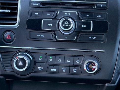 Used 2014 Honda Civic LX image 9