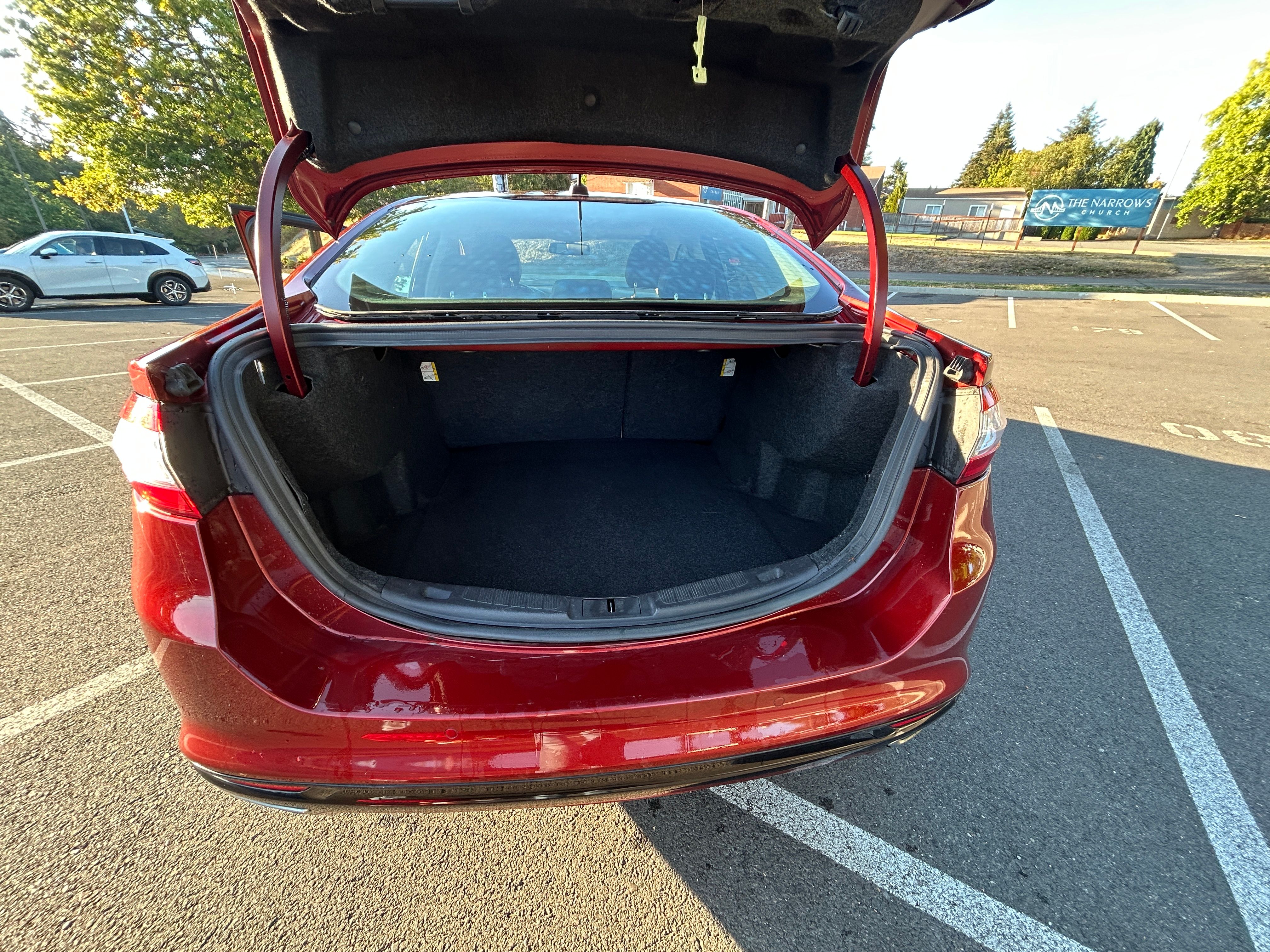 Used 2014 Ford Fusion Titanium FWD image 16