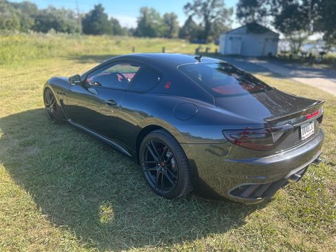 Used 2013 Maserati GranTurismo Sport image 5