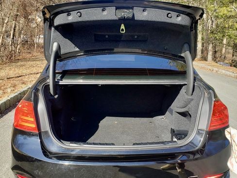 Used 2014 BMW 320i Sedan image 22