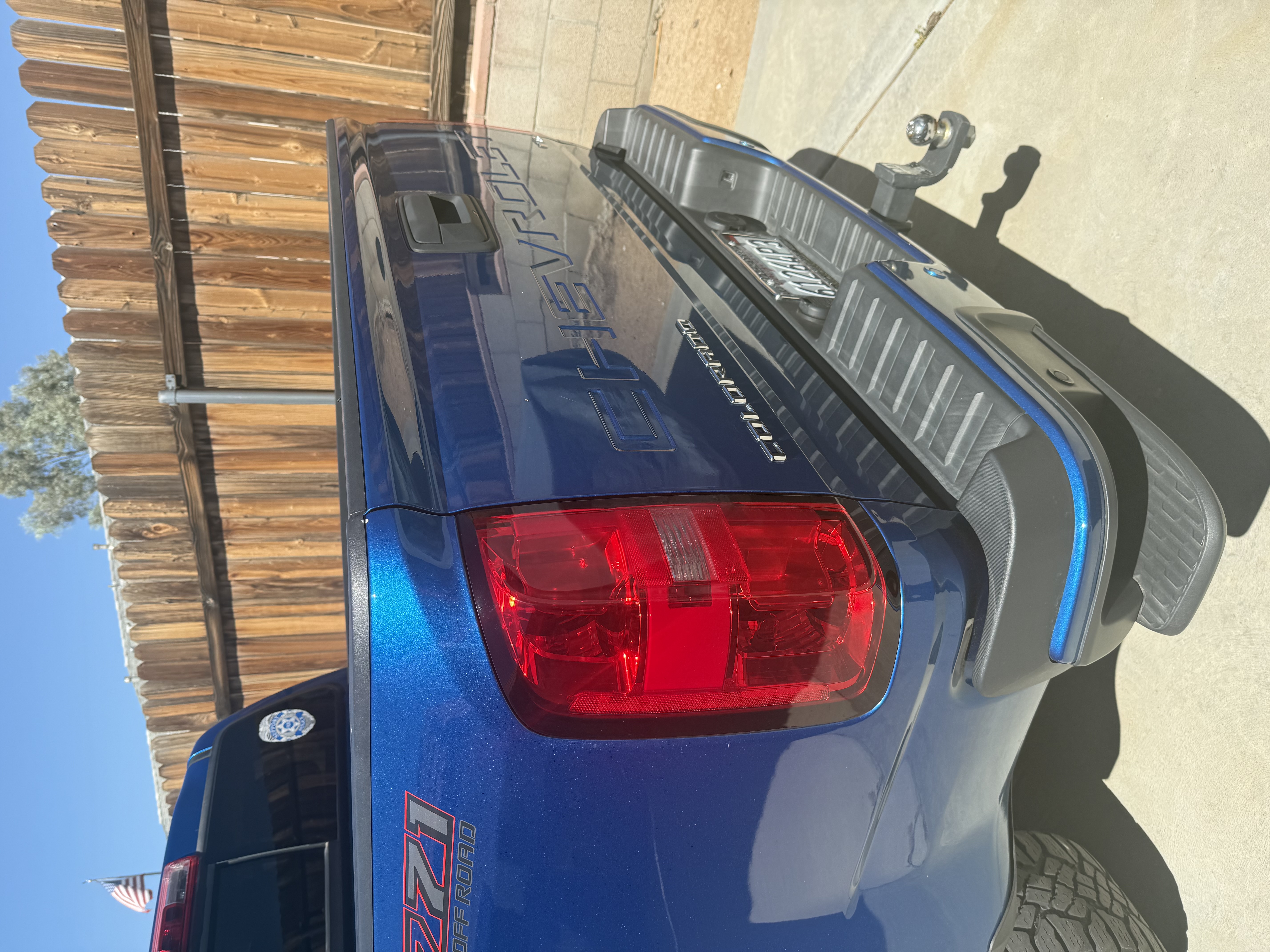 Used 2022 Chevrolet Colorado Z71 AWD/4WD image 5