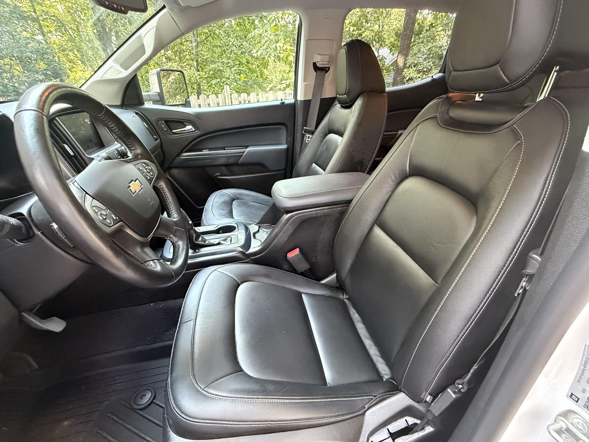 Used 2020 Chevrolet Colorado Z71 AWD/4WD image 16