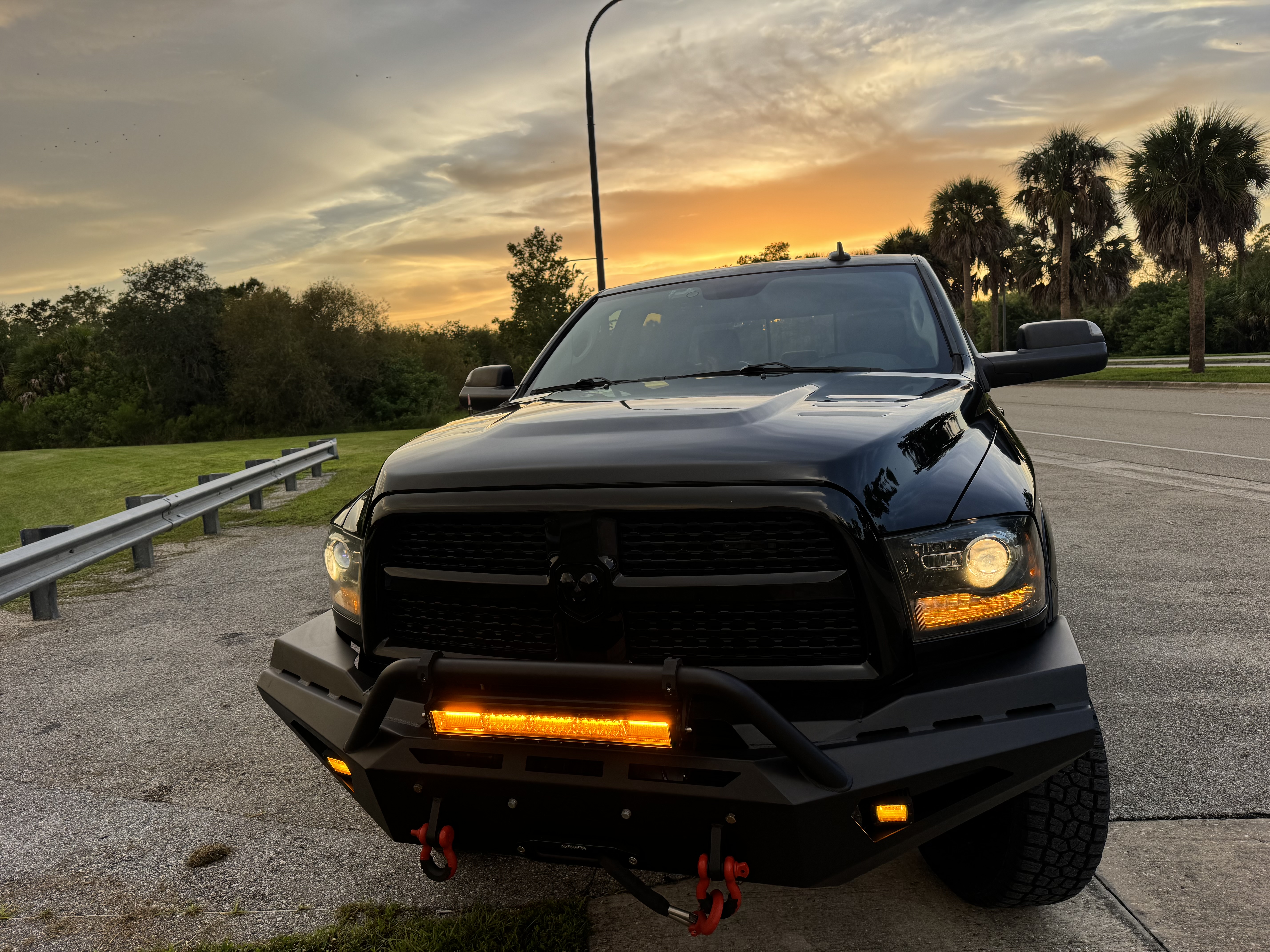 Used 2016 RAM 2500 Laramie AWD/4WD image 10