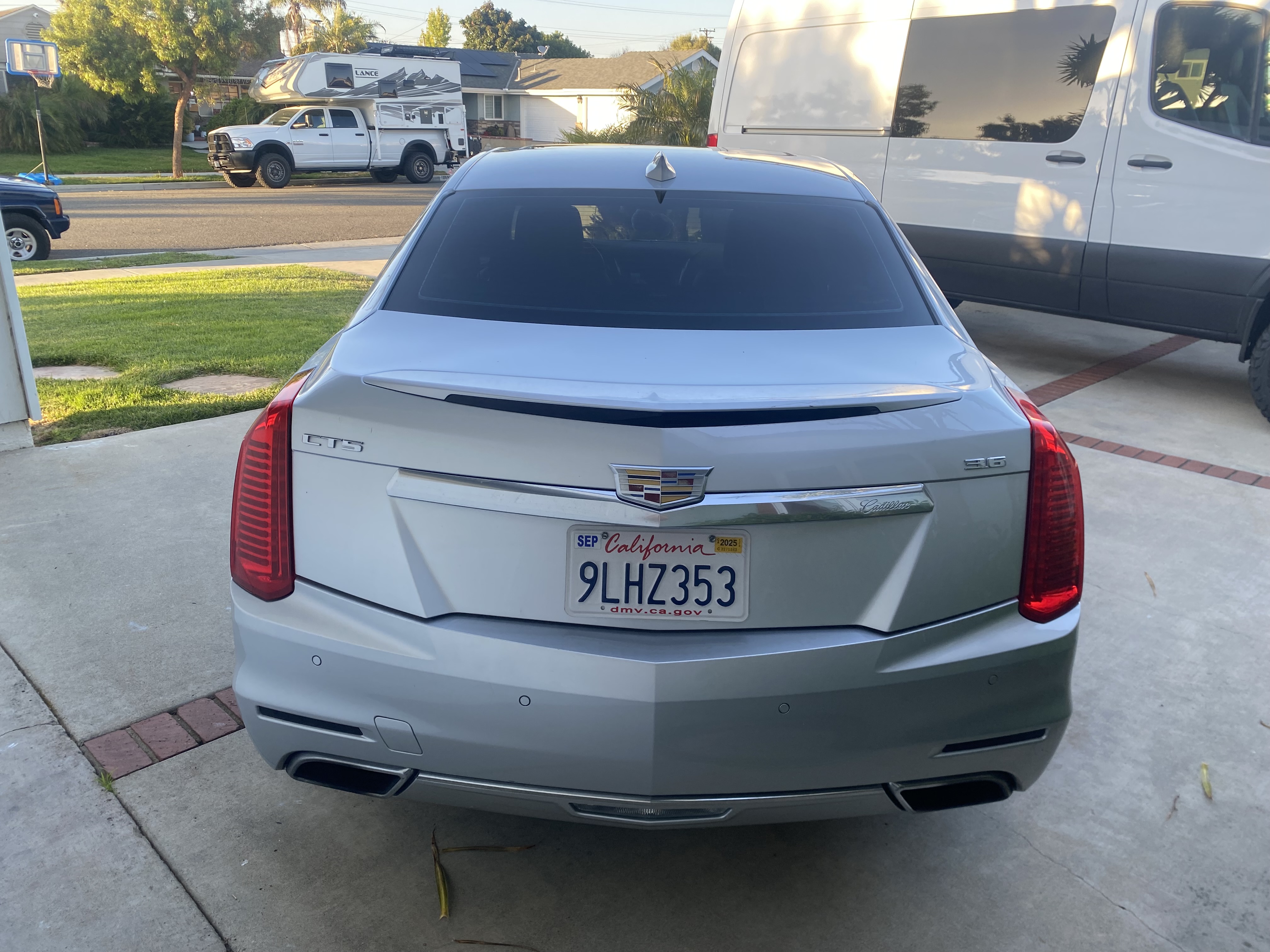 Used 2016 Cadillac CTS Luxury RWD image 18