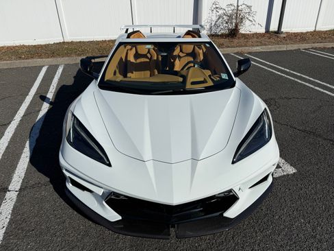 Used 2023 Chevrolet Corvette Stingray Premium Conv w/ Z51 Performance Package image 6
