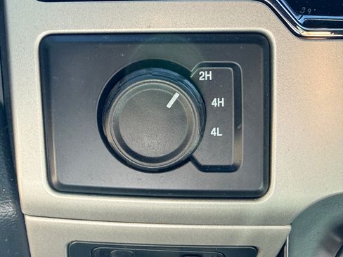 Used 2022 Ford F250 Lariat w/ Lariat Value Package image 12