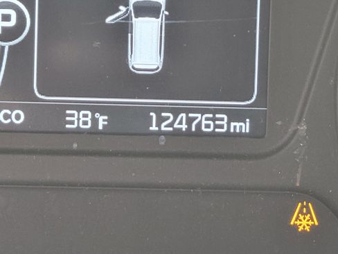 Used 2016 Kia Sorento EX image 5