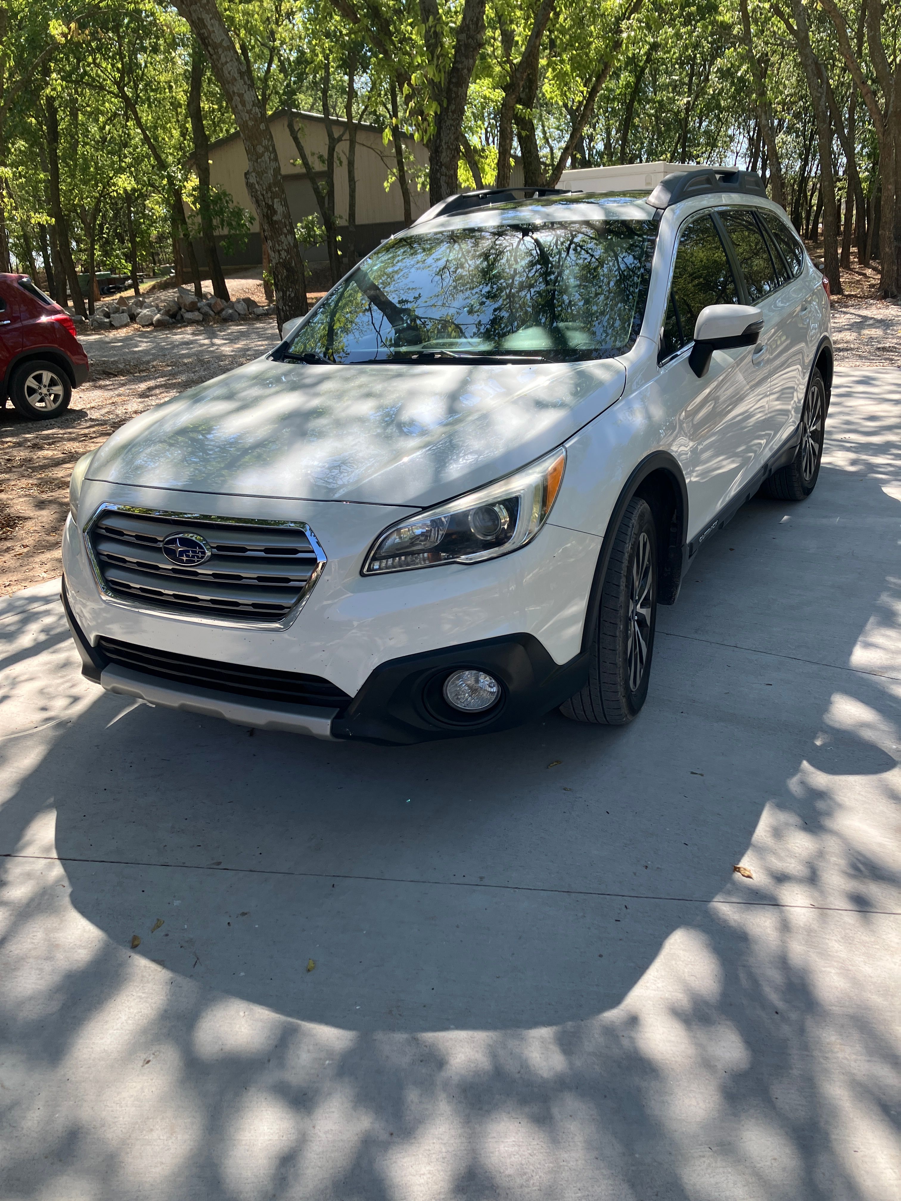 Used 2015 Subaru Outback 2.5i Limited AWD/4WD image 8