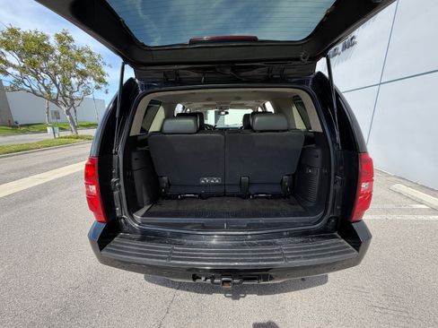 Used 2007 Chevrolet Tahoe LT w/ LT Preferred Equipment Group image 11